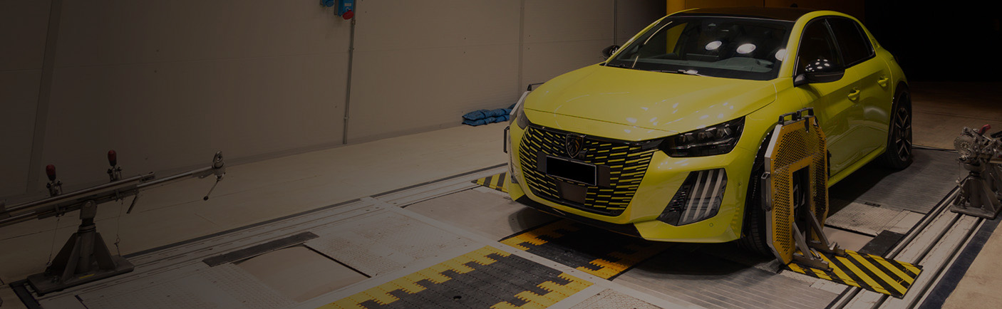 Front photo of Peugeout 208